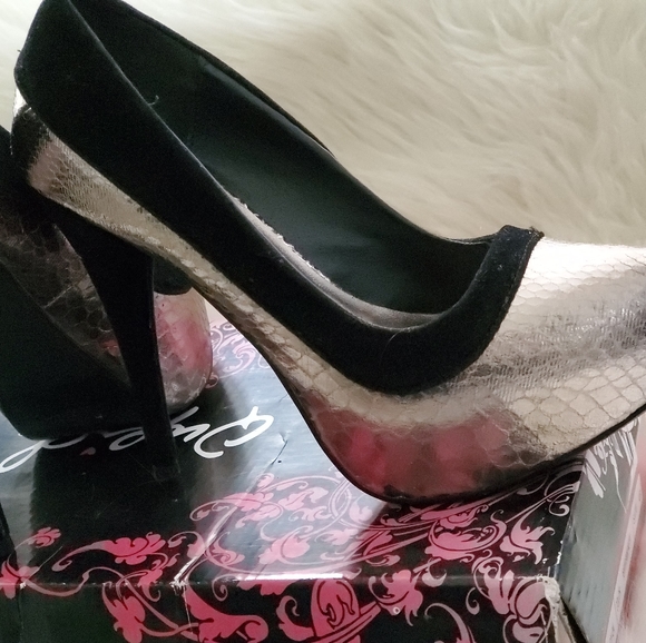 Qupid Heels - Picture 6 of 7